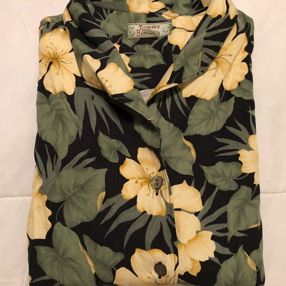 Tommy Bahama Floral Hawaii Button Shirt - Picture 4 of 4